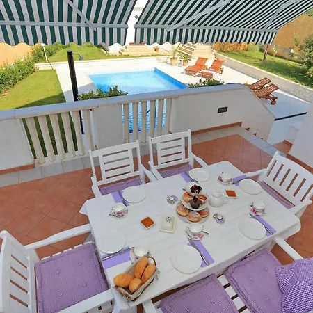 Poolincluded - Villa Beatrix *
